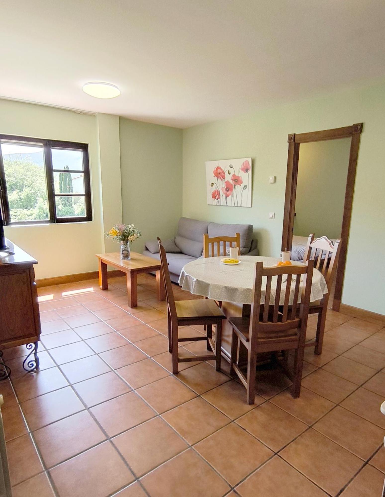 Apartamentos Florinda Усьеда-де-Арриба Экстерьер фото